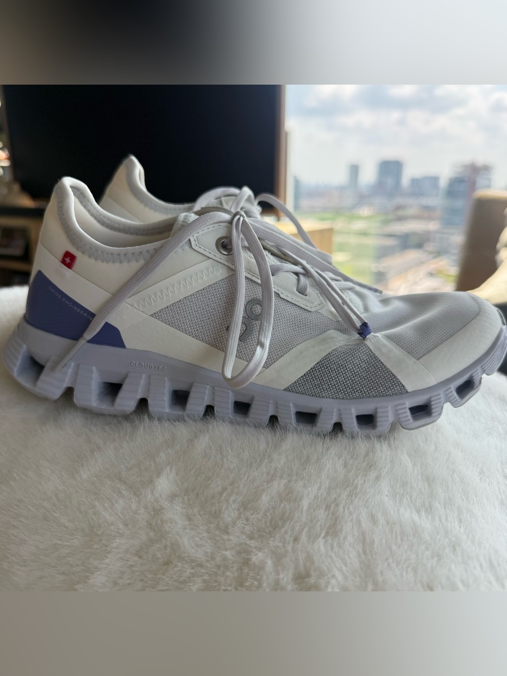 On Running Cloudswift Women’s Running Shoes - White